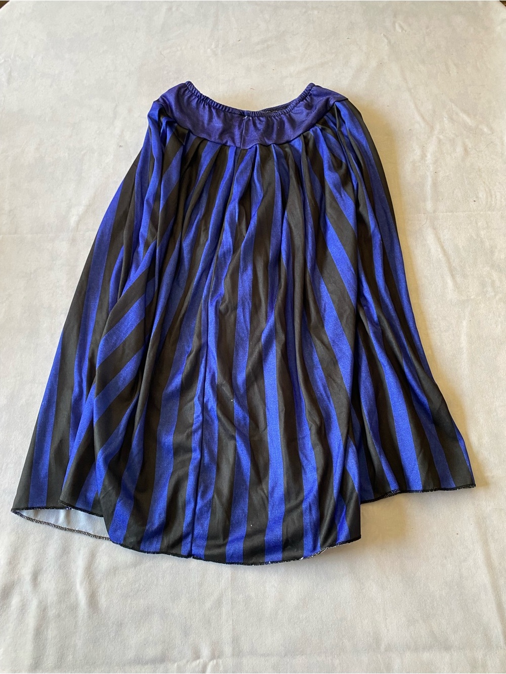 NWOT Wednesday Halloween Costume Skirt Size Kids Large - Picture 1 of 3